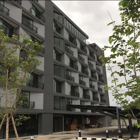 The 28Th Hotel-2