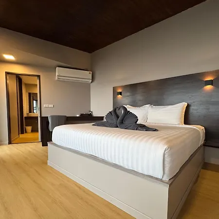 Hip Seaview Resort @ Phi Phi-2
