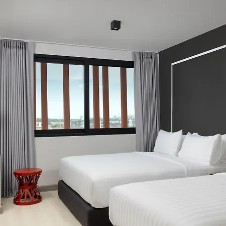 Prime Town - Posh & Port Hotel Phuket-3