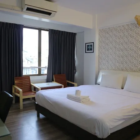Crown Bts Nana Hotel-3