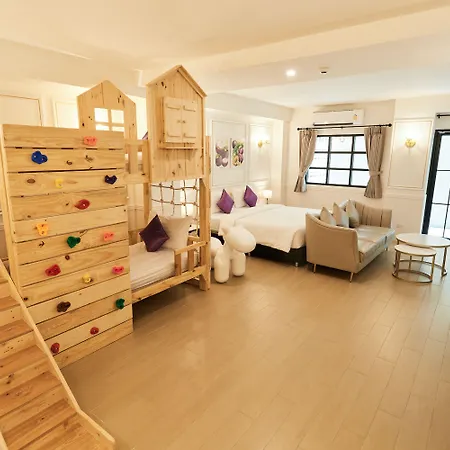 Rose Apple Hotel-2