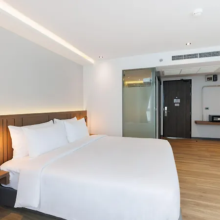 Pure Eleven Hotel Bangkok-2