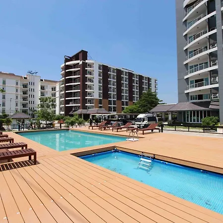 The Leisure Hotel-3