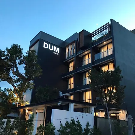 Dum Hotel - Si Phum-3