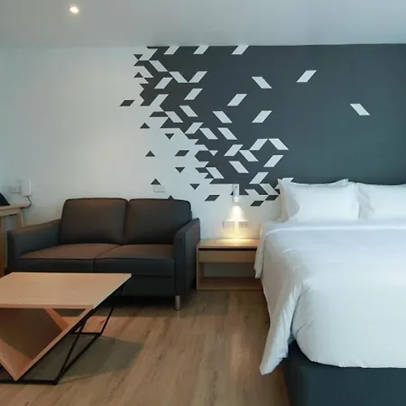 Koo Hotel-2
