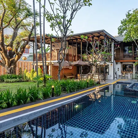 Shamrock Chiangmai Hotel-Adult Only-3