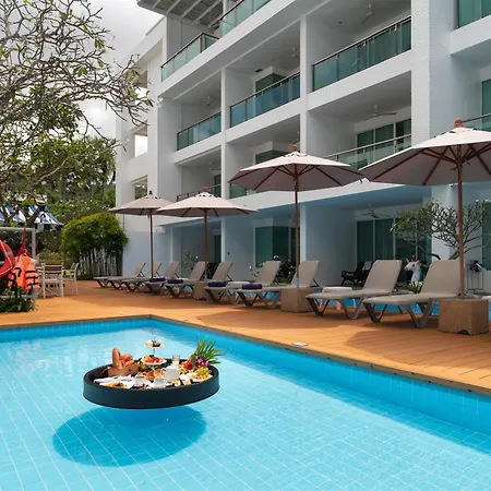 The Old Phuket - Karon Beach Resort-3