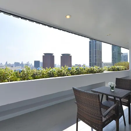 Centre Point Plus Hotel Pratunam-3