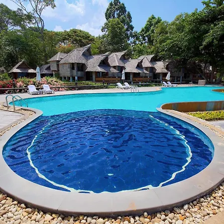 Sunset Park Resort And Spa By Swr-2