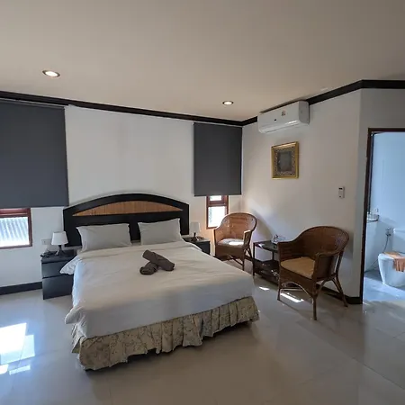 Summer Inn-2