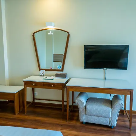 Viang Tak Riverside Hotel-3