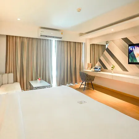 Golden City Rayong Hotel-3