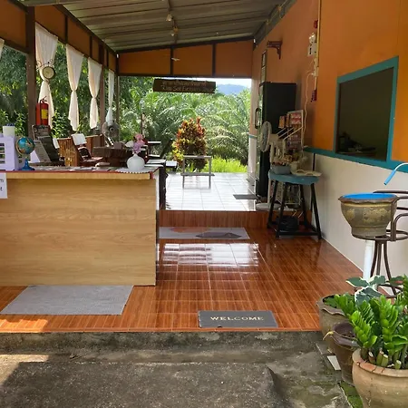 Khao Sok Evergreen House-2
