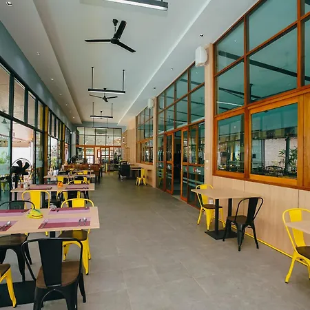 Rawayana West Villas & Kids Park-3