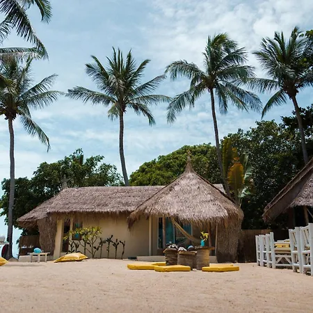 Sea Love Beach Bar & Bungalows-3
