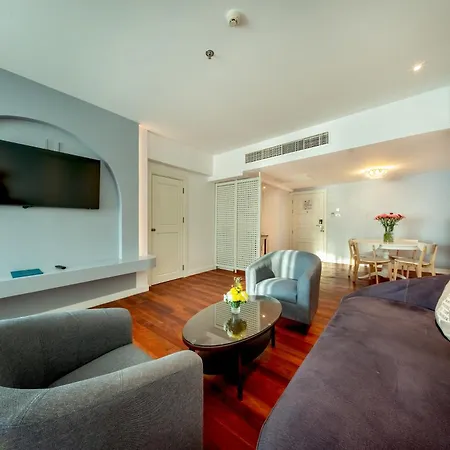 Jomtien Palm Beach Hotel & Resort - Family-Friendly-2