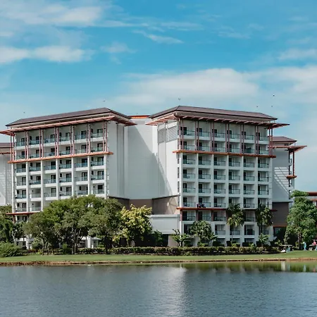 Hilton Bangkok Suvarnabhumi Golf Resort & Spa-2