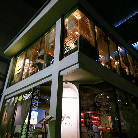 The Quarter Silom By Uhg-2