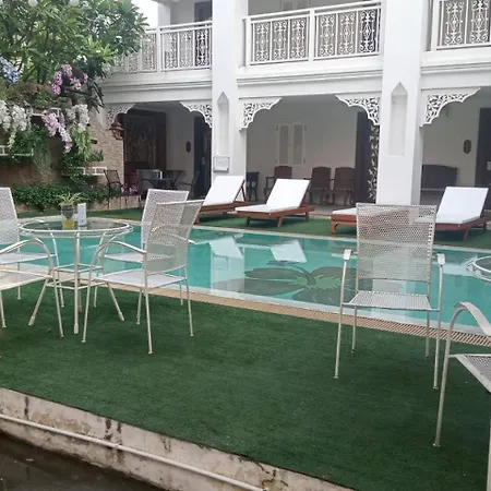 White Boutique Hotel And Spa-2