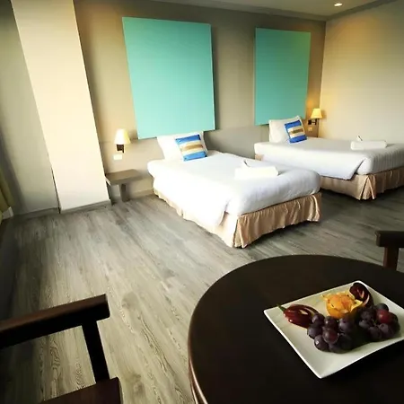 Thepnakorn Hotel-3