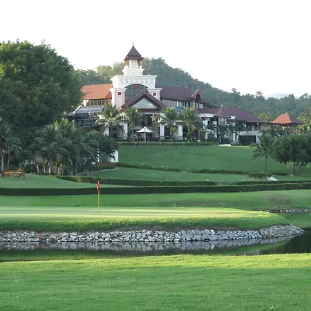 Springfield Village Golf & Spa-2