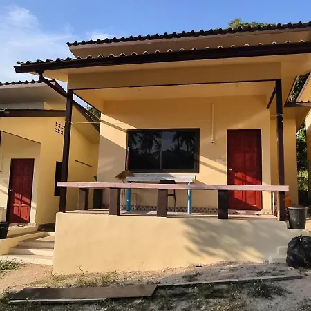 Happy Bungalow-2