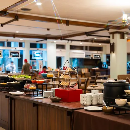Movenpick Suriwongse Hotel Chiang Mai-3
