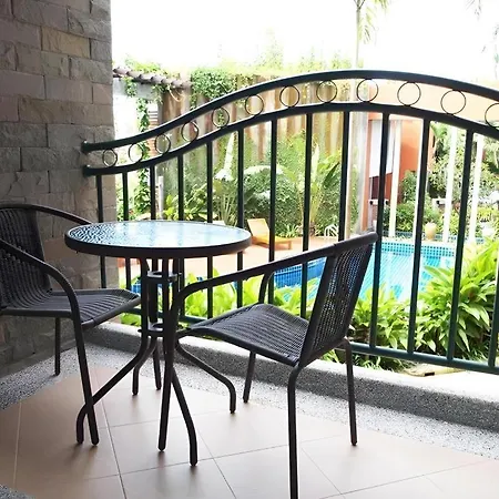 Phuket Ecozy Hotel-2