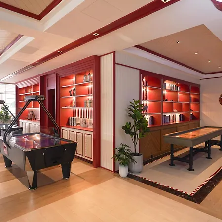 The Cruise Hotel-2