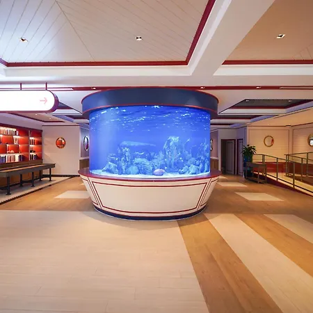The Cruise Hotel-2
