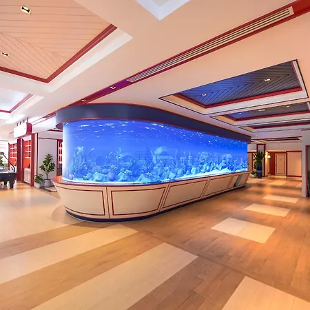 The Cruise Hotel-3
