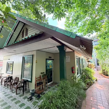 Areeya Phubeach Resort Coliving Coworking-2