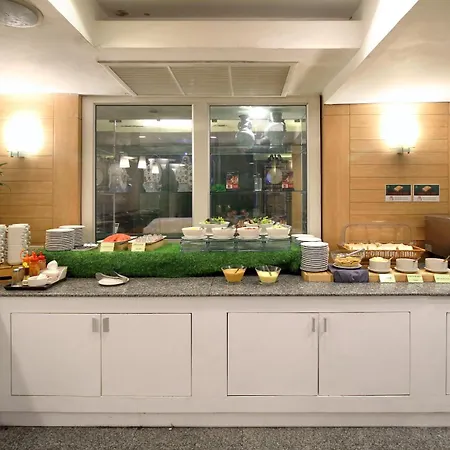 Ten Stars Hotel-2