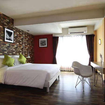 Ibis Styles Chiang Mai-3