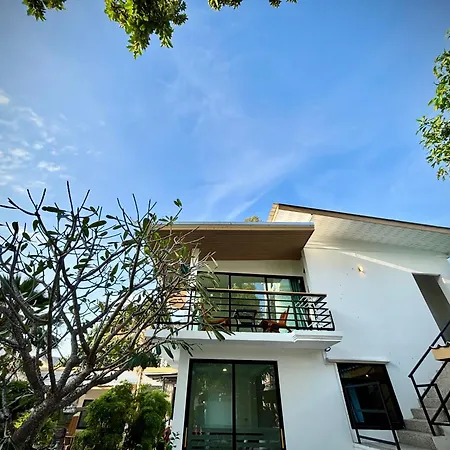 Field-D House-3