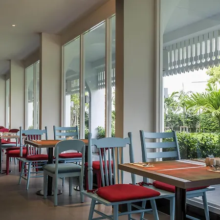 Ibis Styles Phuket City-2