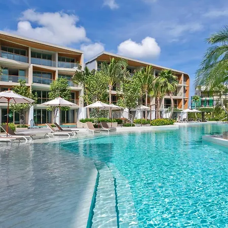 Wyndham Grand Nai Harn Beach Phuket-3