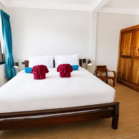 Crystal Bay Beach Resort-2