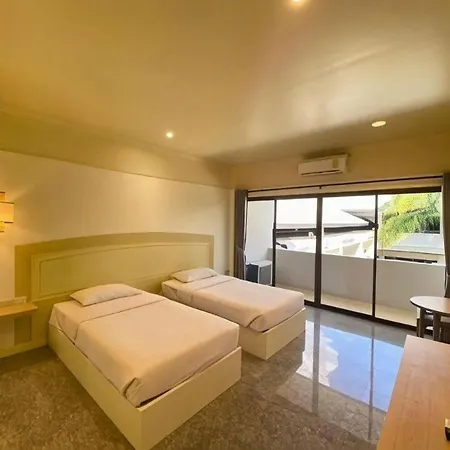 Golden Land Hotel-3