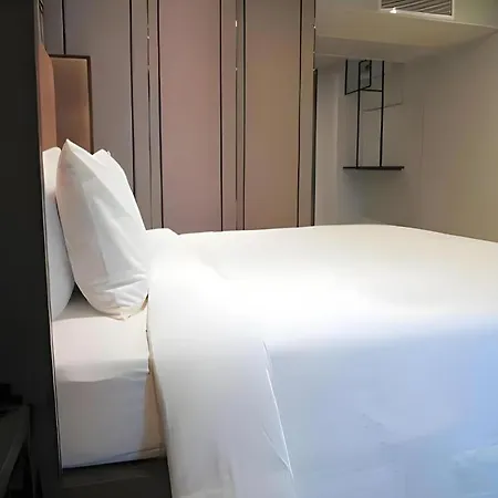 First Pride Hotel Bangkok-2