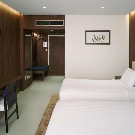 Royal Twins Palace Hotel-3