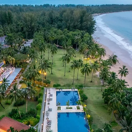 Kantary Beach Hotel Villas & Suites-3