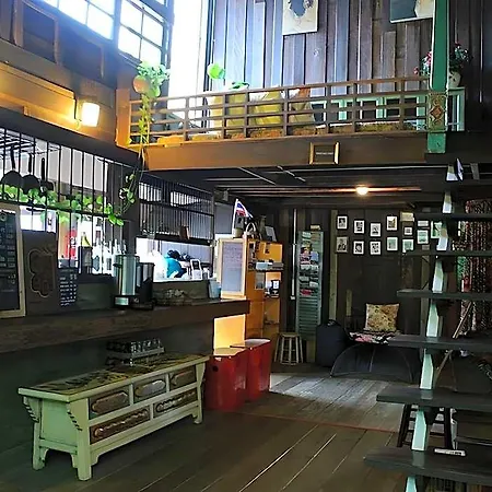 Loy La Long Hotel-2