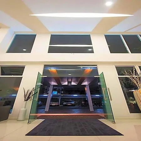 Prime Time Hotel Bang Saen-3