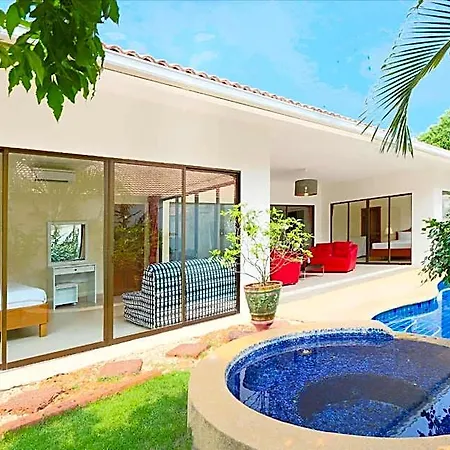 Avoca Pool Villas-2