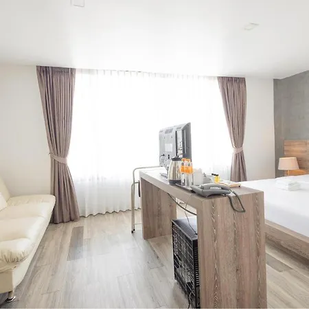 B2 Bangna Premier Hotel-3