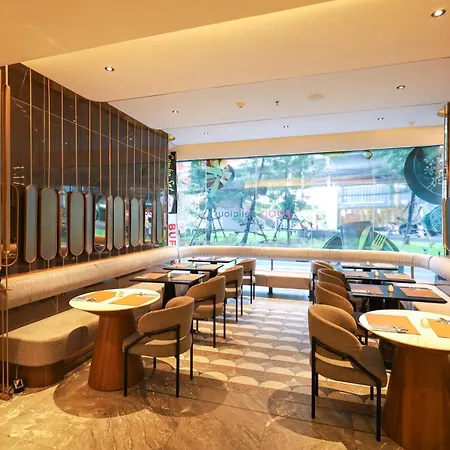 Oakwood Suites Tiwanon Bangkok-2
