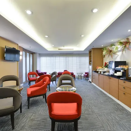 Centre Point Plus Hotel Pratunam-3
