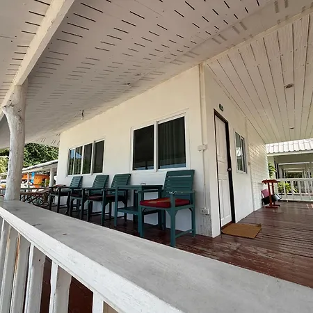 Apichada Beach Resort-3