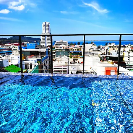 Phoenix Grand Patong-3